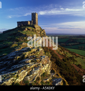 St. Michael Kirche am Brentor am Rande des Dartmoor in der Nähe von Mary Tavy und Tavistock Stockfoto