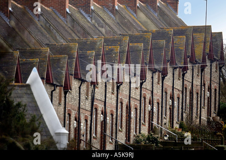 Eine Reihe von Feuerstein Terrassenhäuser in Glynde East Sussex Stockfoto