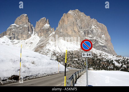 Straße durch Passo Sella-Wolkenstein-Val Gardena-Südtirol-Italien Stockfoto