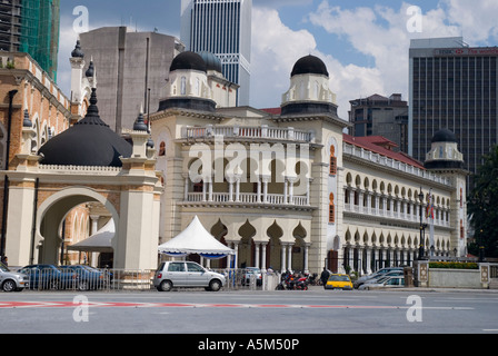 Die malaysische Magistrates Court in Kuala Lumpur eine Mischung aus viktorianischer und maurische Architektur Stockfoto