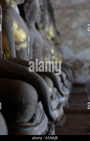 Hände der Buddha am Wat Si Saket Tempel Vientiane Laos Stockfoto