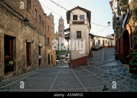 Straße in der Nähe von Plaza Borda in Taxco, Bundesstaat Guerrero, Mexiko Stockfoto