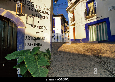 Straße in der Nähe von Plaza Borda in Taxco, Bundesstaat Guerrero, Mexiko Stockfoto