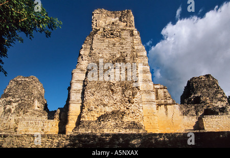 Edificio ich in Grupo ich, Maya-Ruinen, Rio Bec Standorte in Xpujil, Staat Campeche, Yucatan Halbinsel, Mexiko Stockfoto