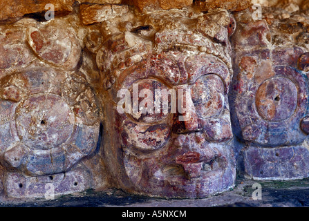 Stuck-Maske am Templo de Mascarones, Maya Ruinen in Edzna, Bundesstaat Campeche, Mexiko Stockfoto