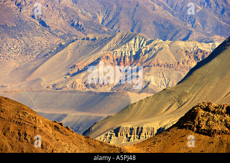 Blick von der Wanderung von Kagbeni bis Jharkot und Muktinath auf dem Annapurna Circuit in Nepal Stockfoto