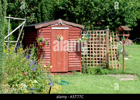 Garten mit Schuppen Stockfoto