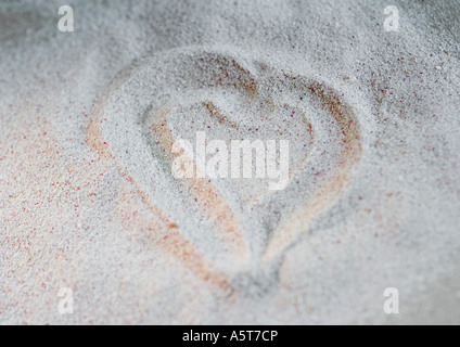 Herz in Sand gezeichnet Stockfoto