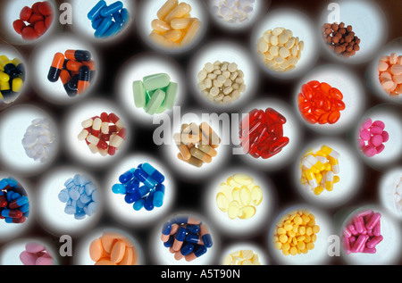 Verschiedenen pharmazeutischen Pillen und Kapseln Stockfoto