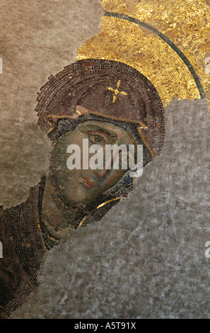 Die Jungfrau, eine byzantinische Mosaik im Inneren der Hagia Sophia in Istanbul, Türkei Stockfoto