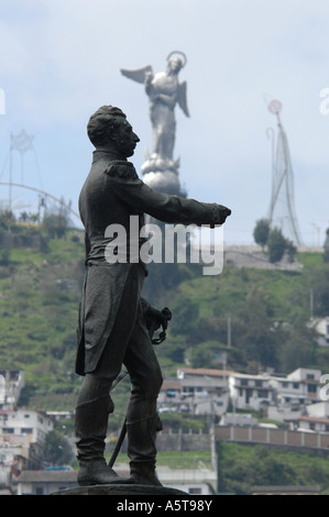 Denkmal für die ecuadorianische Nationalhelden fangen Sie Marschall Antonio José de Sucre im Plaza Santo Domingo in Quito, Ecuador Stockfoto