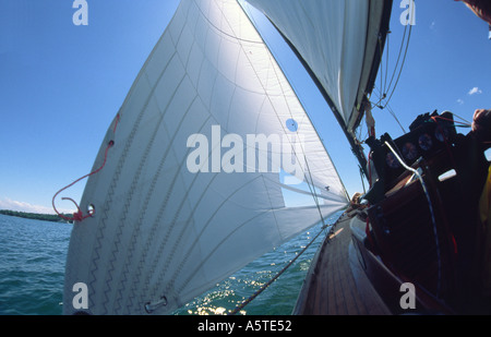 Segeln mit dem Wind-Fisheye-Bild Stockfoto