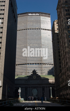 Met Life Gebäude hinter Grand Central Station Manhattan in New York City Stockfoto