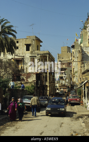 Minet El Hosn District, Beirut, Libanon im April 1994, nach dem Bürgerkrieg - Straßenszene Stockfoto