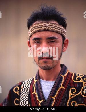 Ainu Mann - Ainu sind die Ureinwohner von Hokkaido, der nördlichsten Insel Japans. Stockfoto