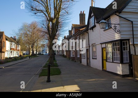Kaufmannshäuser am Causeway, Horsham, West Sussex, UK. Einer der ältesten Straßen in der Stadt Horsham. 2007 Stockfoto