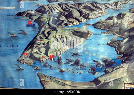 Eine Karte von WW1 Marine und und Operationen rund um die Halbinsel Gallipoli auf Anzeige in einem Museum in Gallipoli, Türkei. Stockfoto