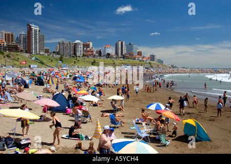 Strand-Szene in Mar Del Plata, Argentinien. Stockfoto