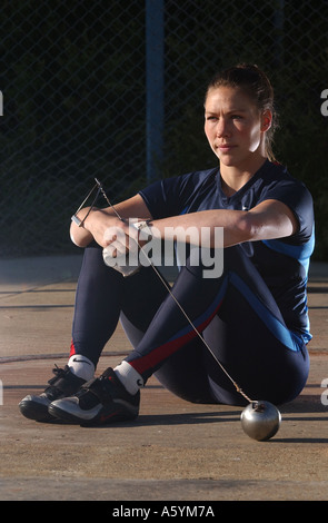 Anna Mahon Olympische Hoffnung in den Hammerwurf Stockfoto