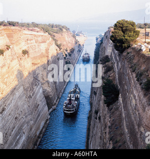 Das Schiff im Kanal, Korinth, Griechenland Stockfoto