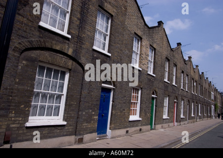 Roupell Street South London Naturschutzgebiet mit viktorianischen Reihenhäuser und Gas Lamp Standard Grade 2 aufgeführten Stockfoto