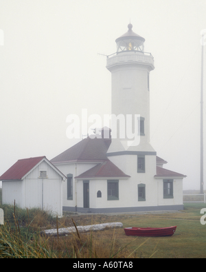 Zeigen Sie Wilson USCG Light Station auf der Straße von Juan De Fuca in Port Townsend, Washington-USA Stockfoto