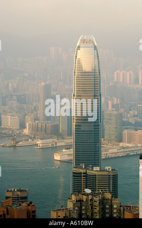 Gebäude, bekannt als Two International Finance Centre im zentralen Bezirk von Hong Kong Island, China. Top Ten höchste Welt Stockfoto