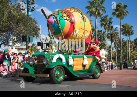 Miss Piggy, Muppets, Disney-Stars und Motor Car Parade, Disney-MGM Studios, Orlando, Florida, USA Stockfoto