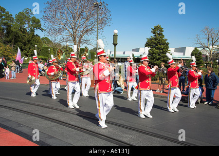 Blaskapelle, Main Street Family Fun-Day-Parade, Magic Kingdom, Disney World, Orlando, Florida, USA Stockfoto