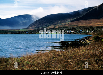 Irland, County Kerry, Dingle Halbinsel, Cloghane Meereseinschnitt, Landschaft und Gebirge, wilden Atlantik Weg Stockfoto