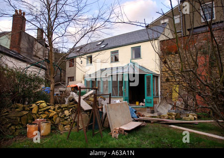 EIN HÄUSCHEN UNTER RENOVIERUNG UK Stockfoto