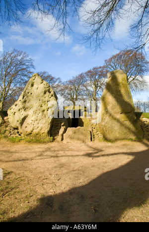 Wayland Schmiede neolithischen Burial Mound nur aus Ridgeway Path in der Nähe von White Horse Hill Oxfordshire Stockfoto