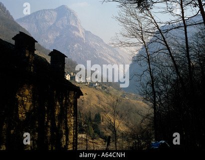 verlassene Siedlung im Verzasca Tal Alpes Kanton Tessin-Schweiz Stockfoto