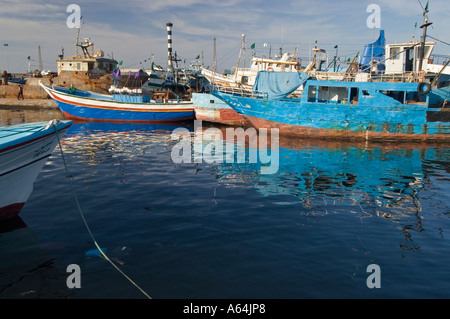 Boote und Schiffe im Hafen von Tripolis, Tripolis, Libyen Stockfoto