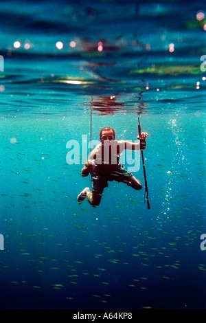 Sailas Boas Speer Angeln am Riff an Kontu Kontu New Ireland Provinz Papua-Neu-Guinea Stockfoto