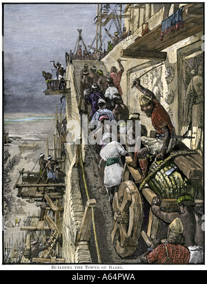 Arbeitnehmer Gebäude der Turm zu Babel in das antike Babylon. Hand - farbige Holzschnitt Stockfoto