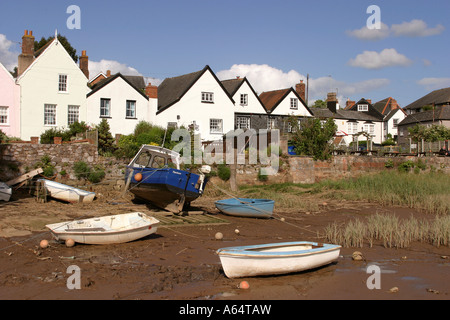 UK Devon Topsham Fluss Exe Boote bei Ebbe Stockfoto