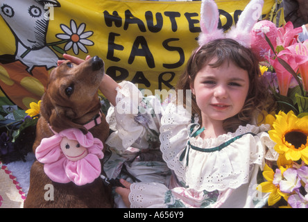 Die Haute Dog Ostern Parade Belmont Shores in der Nähe von Los Angeles Kalifornien Stockfoto