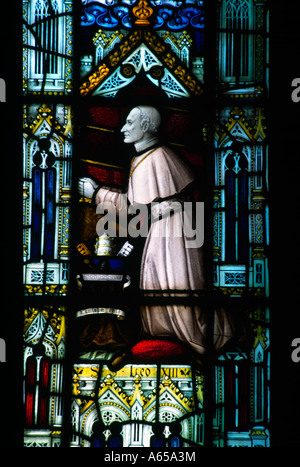 Saint Leo XIII 1810-1903 (Papsttum Reign 1878-1903) Sacred Hearts Wimbledon Jesuit (katholisch) Buntglas Stockfoto