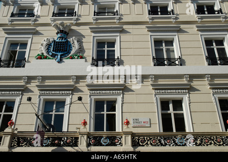 Verzierten georgische Gebäude-Fassade in der King Street Covent Garden London Stockfoto