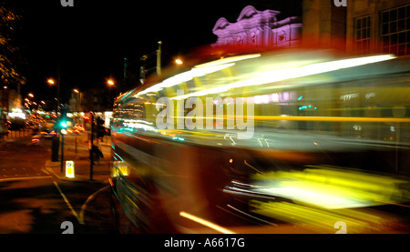 Verkehr zu verwischen Bild in Camden Town, London Stockfoto