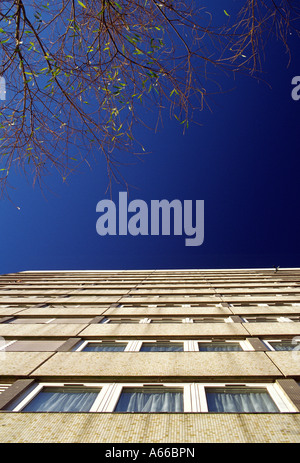 Ein Hochhaus Wohn-Hochhaus Birmingham uk wurden diese in den 60er Jahren gebaut, diese sind langsam wird jetzt abgerissen Stockfoto