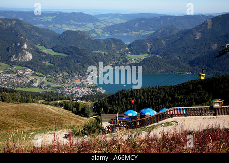 St.Gilgen; Oberösterreich, in der Nähe von Salzburg Wolfgangsee und Dachst St Gilgen Österreich Oesterreich Salzkammergut Wolfgangsee Stockfoto