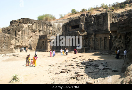 Außerhalb Höhlen Kailasa-Höhle auf der UNESCO-Weltkulturerbe von der Ellora, in Maharashtra, Indien Stockfoto