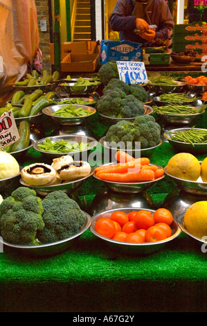 Berwick Straßenmarkt-Soho central London England UK Stockfoto