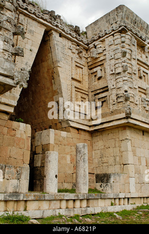 Palacio del Gobernador, Gouverneurspalastes, Maya-Ausgrabungsstätte Uxmal, Yucatan, Mexiko Stockfoto