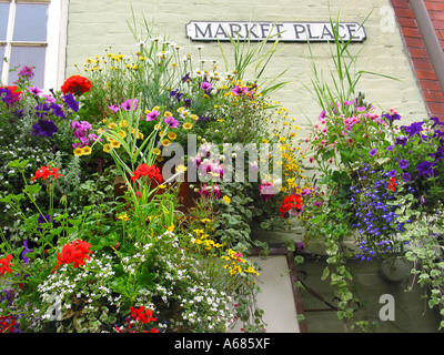 Marktplatz in Glastonbury High Street Somerset England Großbritannien Stockfoto