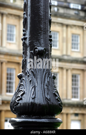 Detail der Laternenpfahl in Bath UK Stockfoto