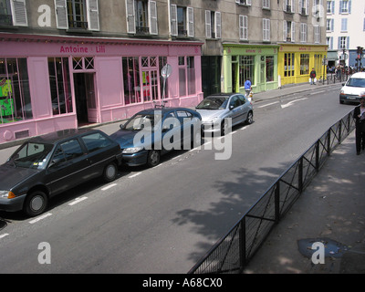 Fassade des Antoine et Lili Geschäfte am Quai de Valmy in der Nähe von Canal St Martin 10. Arr Paris Frankreich Stockfoto