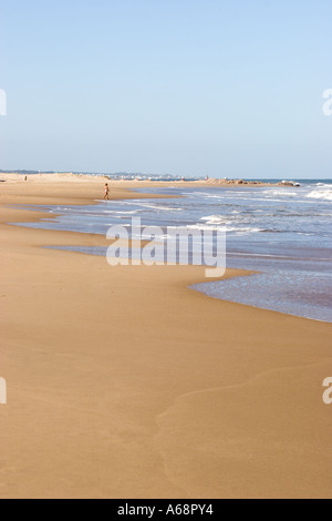 Eine fast leere Playa Brava - Punta Del Este Stockfoto